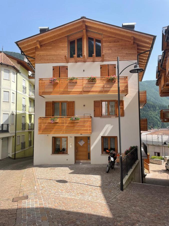 Casa Dei Tabachi Apartment Molveno Bagian luar foto