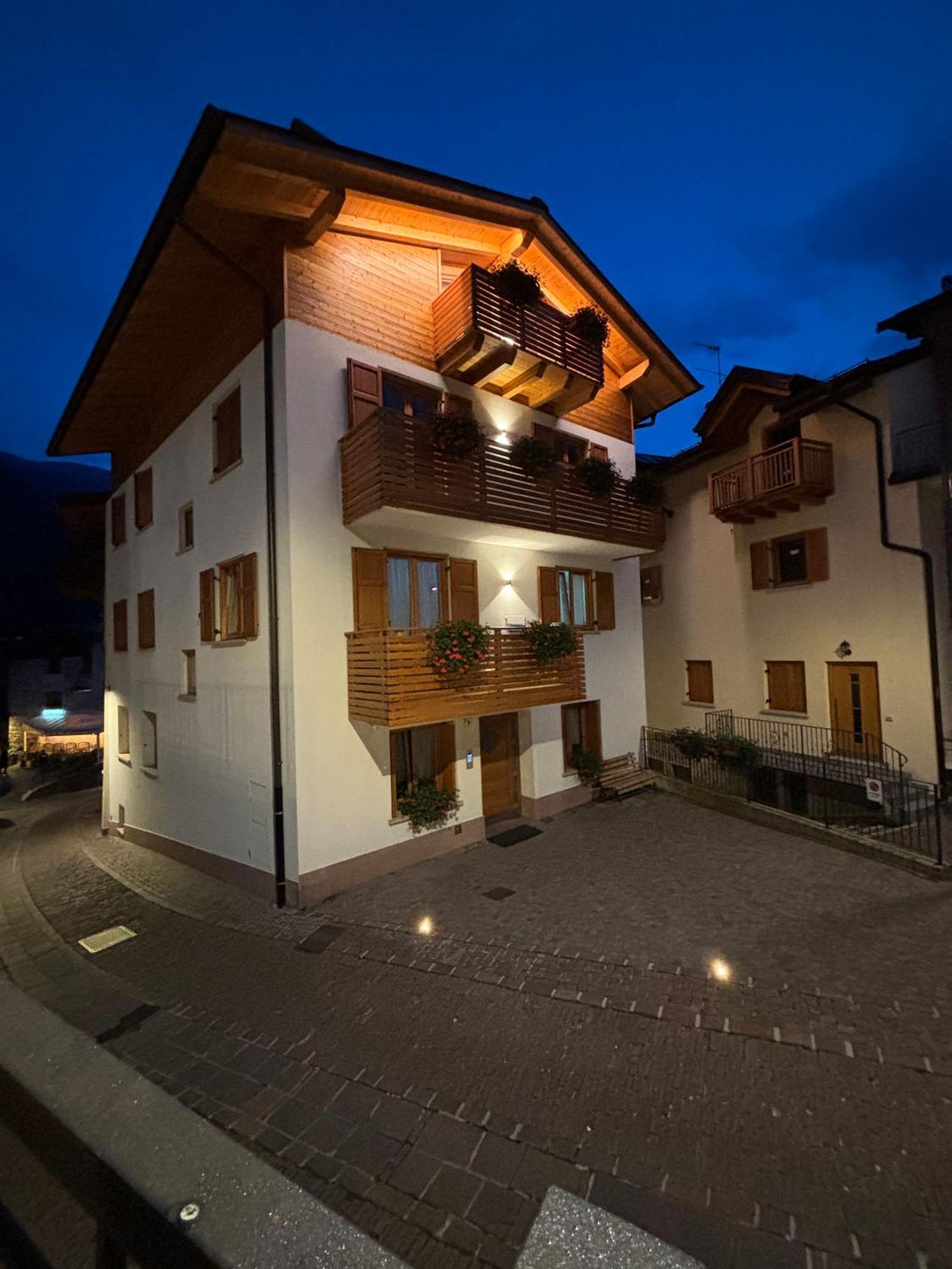 Casa Dei Tabachi Apartment Molveno Bagian luar foto